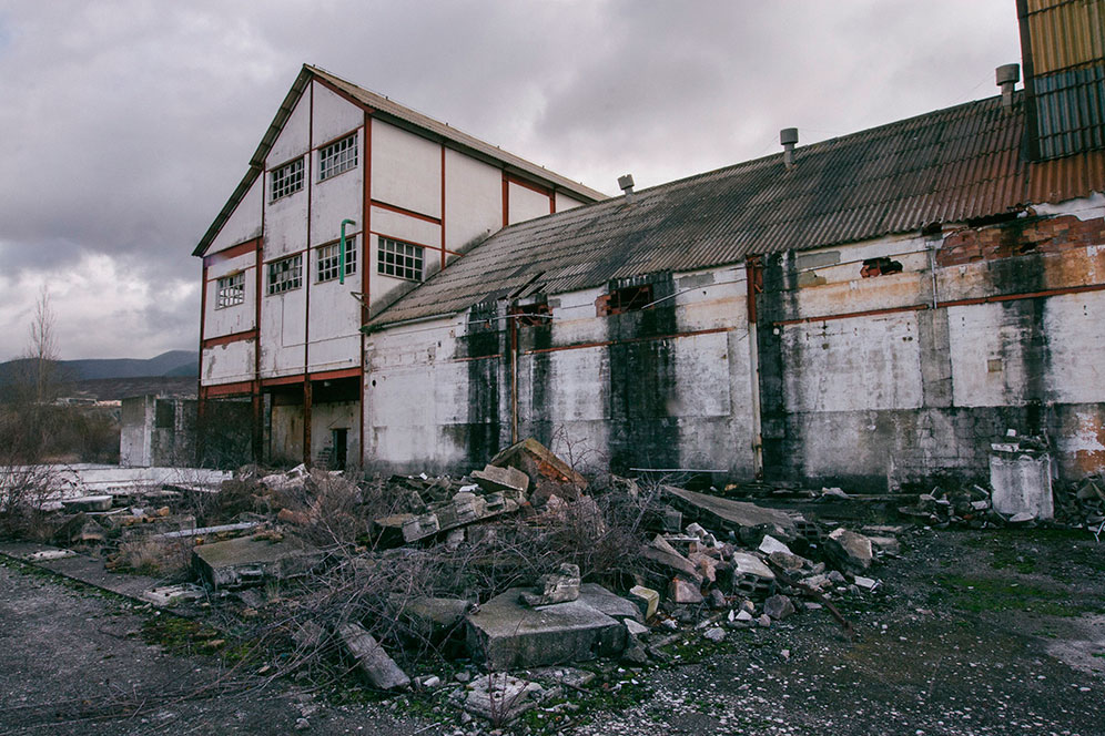 La fábrica de Inquinosa se encuentra abandonada desde hace 20 años
