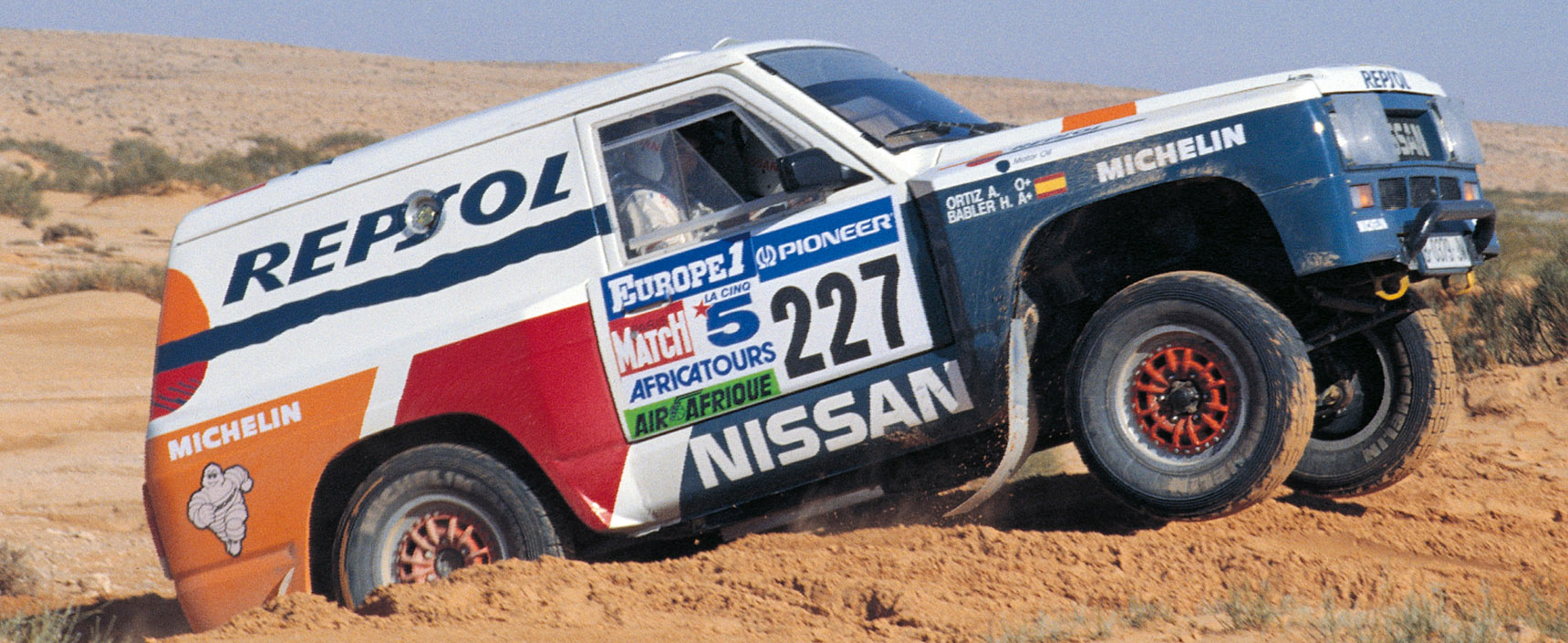 El Nissan Patrol con el que Miguel Prieto y Manuel Juncosa corrieron el primer Dakar de la historia del equipo Repsol