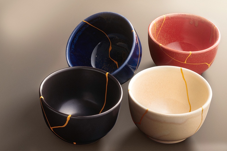 Shiseido te ofrece un juego de cuencos de cerámica artesanal