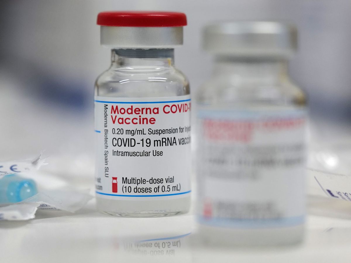 La OMS recibe recomendaciones de cómo debe usarse la vacuna de Moderna