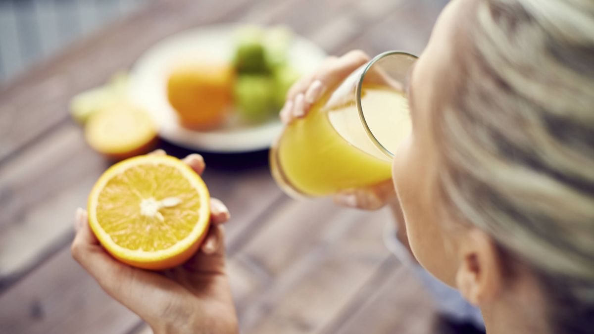 el zumo de naranja pierde vitaminas lo que le ocurre en la nevera a las 24 horas Moncloa