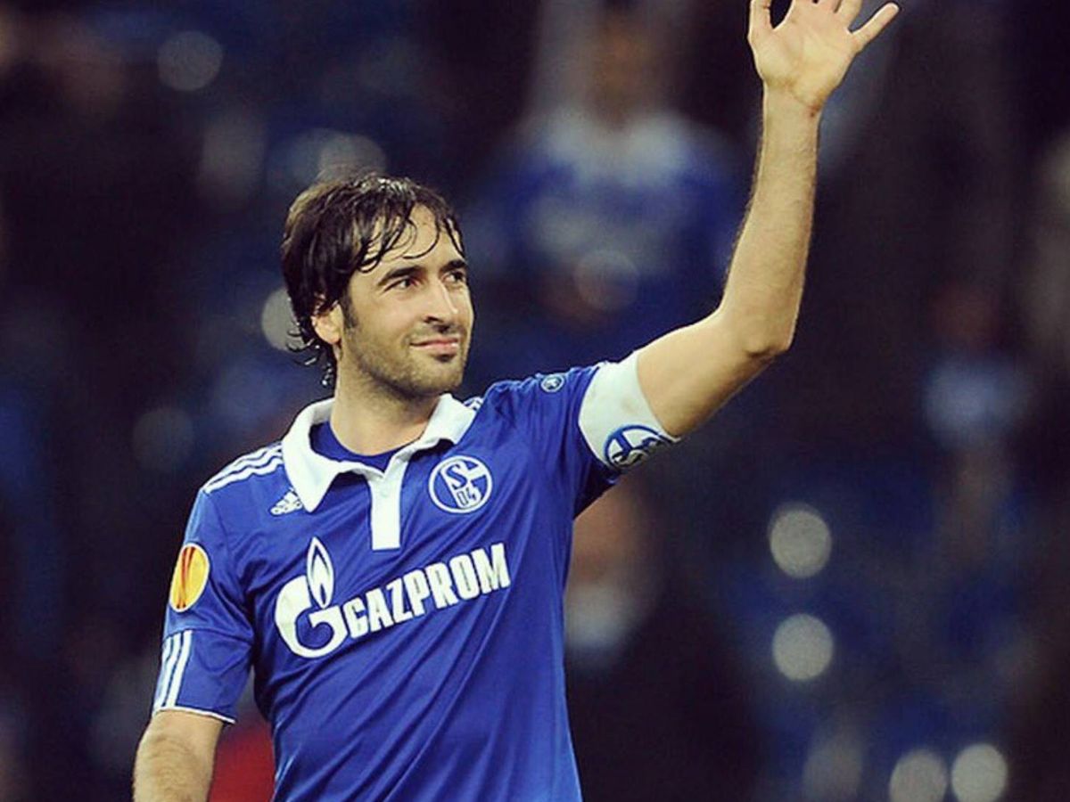 El descenso a los infiernos del otro equipo de Raúl: el Schalke 04 se hunde