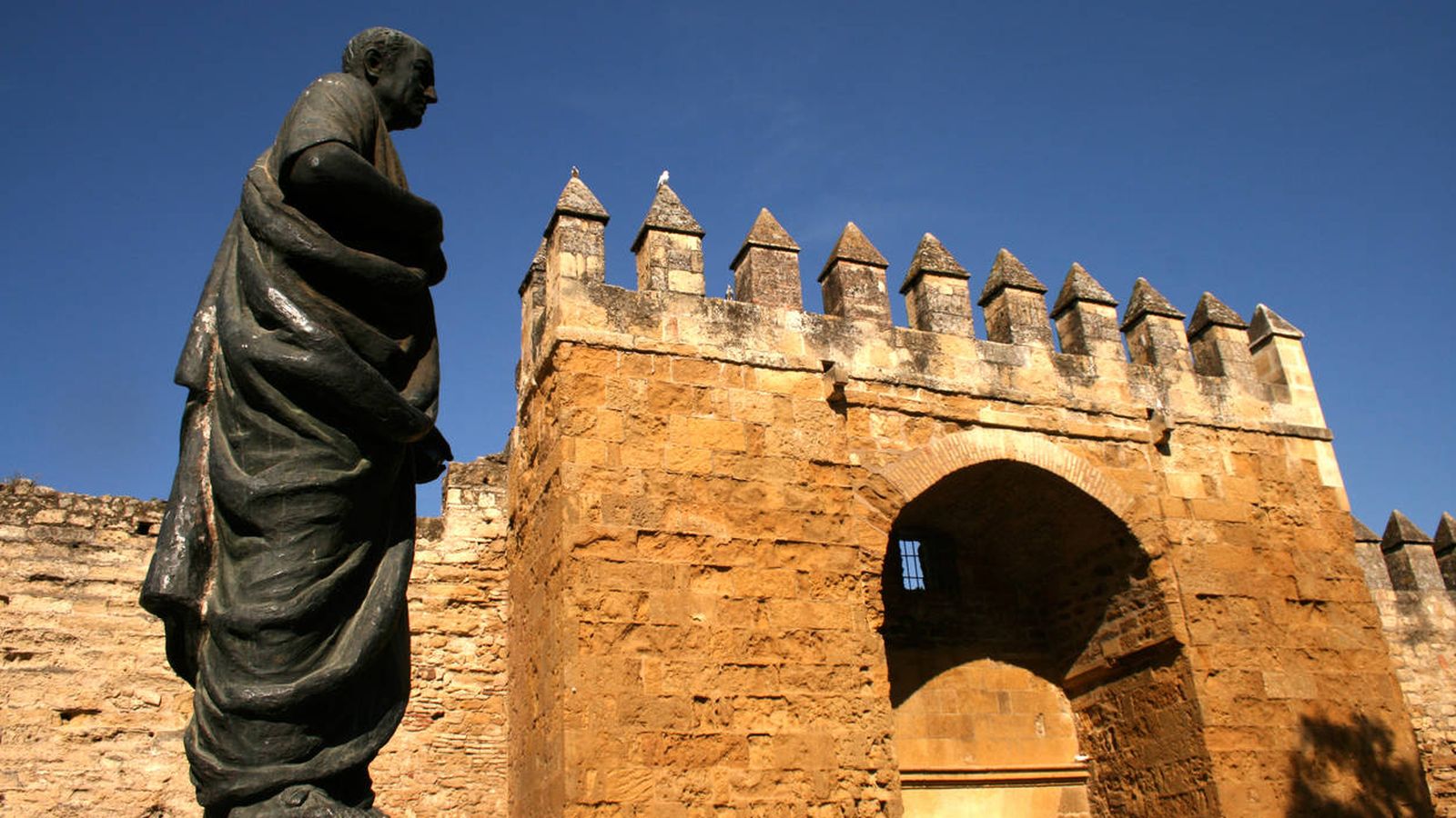 Foto: Estatua de Séneca en Córdoba. (iStock)