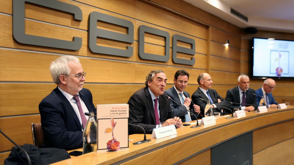 Grandes empresas piden a la CEOE que acepte subir los salarios por la 'paz social'