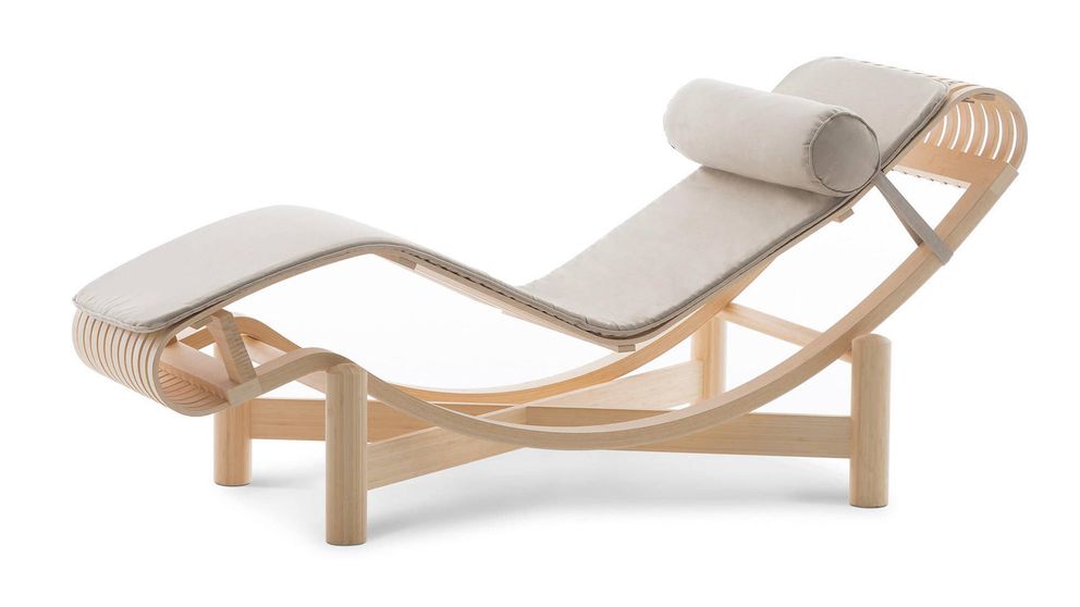 La chaise longe 'Tokyo', de bambú, creada por Charlotte Periand
