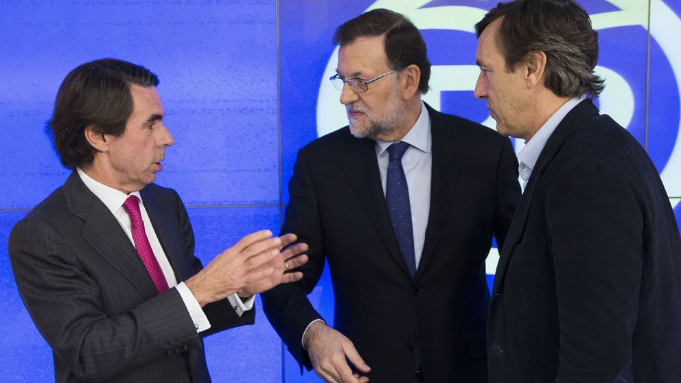 Aznar pide un congreso abierto y apoya el intento de Rajoy de formar gobierno