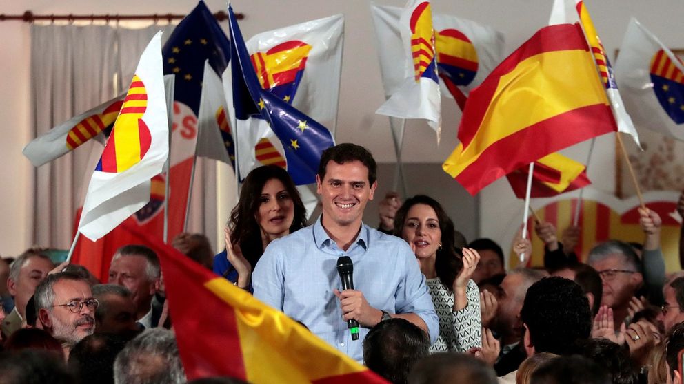 Rivera vuelve 'a casa' y se vuelca en Cataluña para cortar la sangría en las encuestas