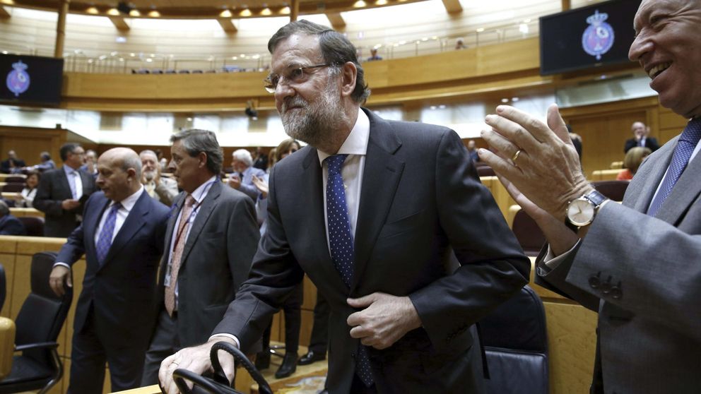 Rajoy anuncia que bajará todos los impuestos 48 horas después de la debacle del 24-M