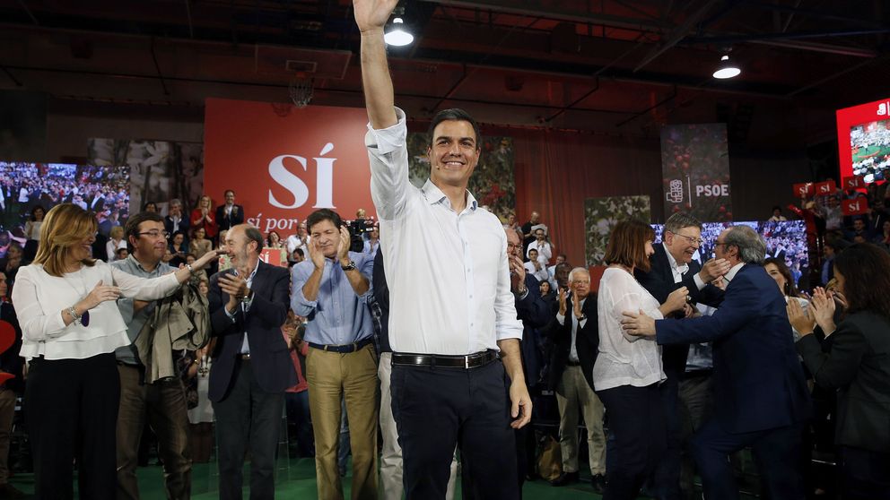 Sánchez escenifica unidad ante la campaña más complicada para el PSOE