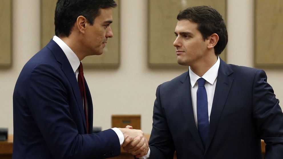 C's, inflexible con Sánchez, espera que no aborde la consulta con Puigdemont