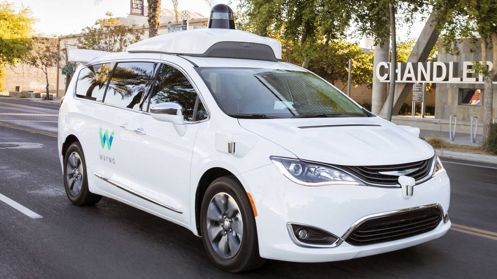 Google: Los 'taxis' autónomos ya son una realidad, pero no son tan útiles  como se esperaba