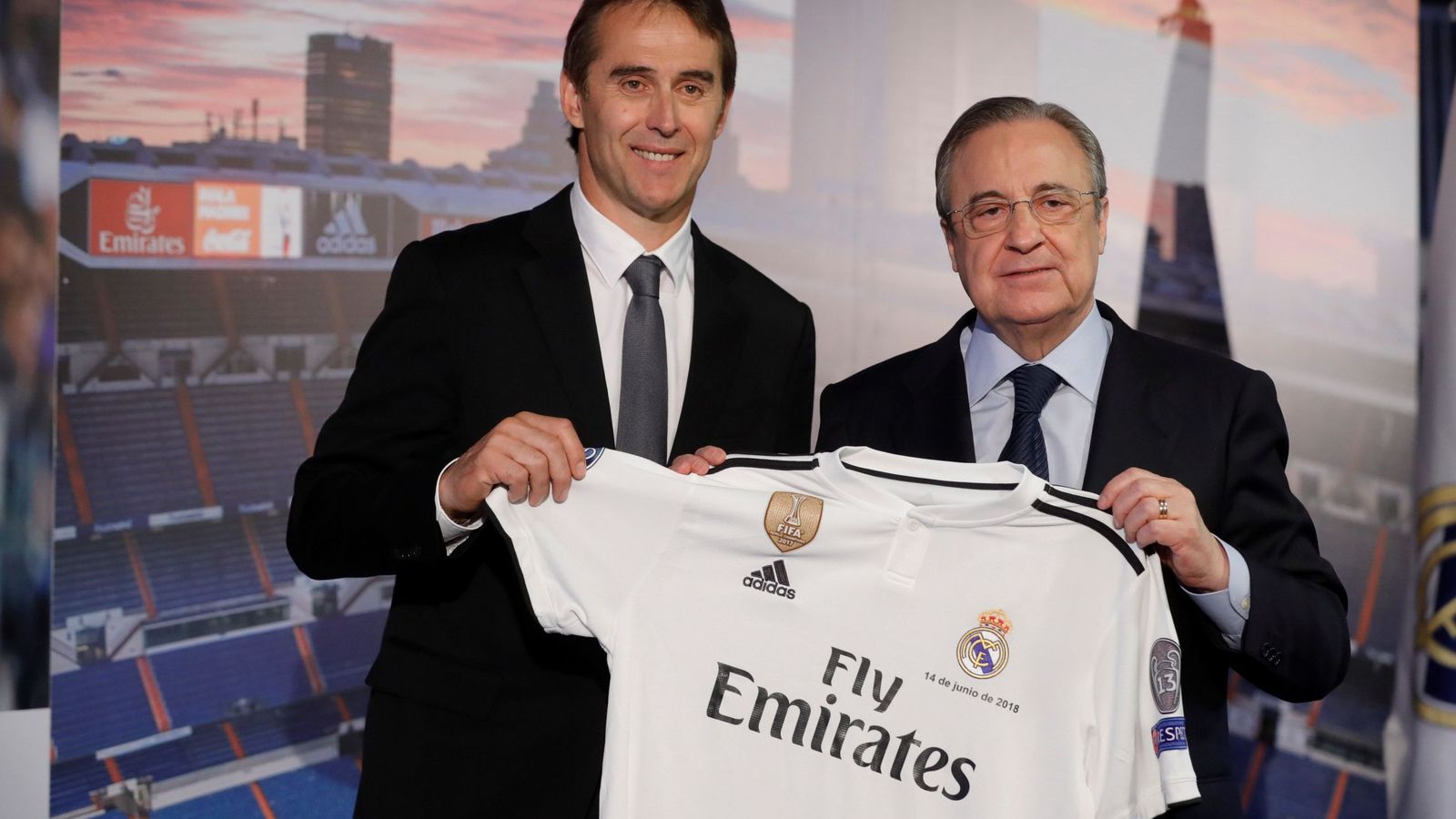 Zdjęcie: Julen Lopetegui z Florentino Perezem podczas prezentacji jako trener Realu Madryt.  (EFE)