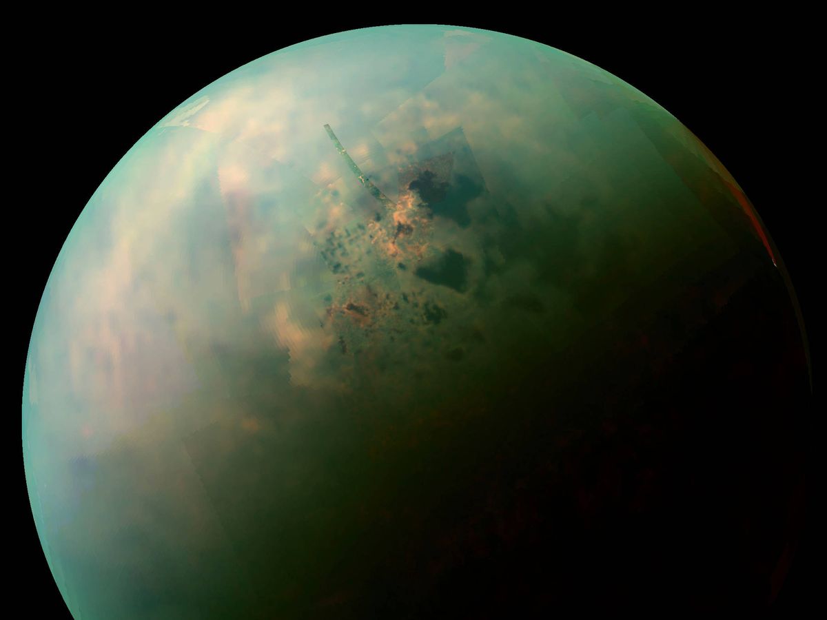 Photo: NASA finds a rare molecule on Saturn's moon Titan: a sign of life ?.  (EFE)