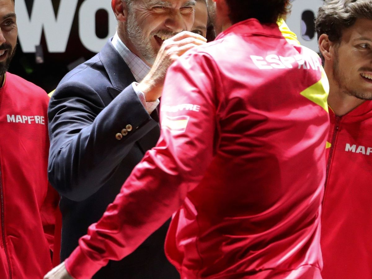 Copa Davis: Los detalles de Rafa Nadal y el confeti en el pelo de Felipe VI