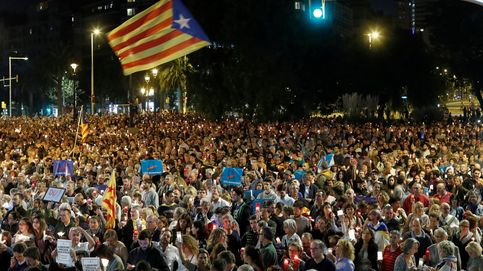 Multitudinaria manifestación en Barcelona por la encarcelación de 'los Jordis'