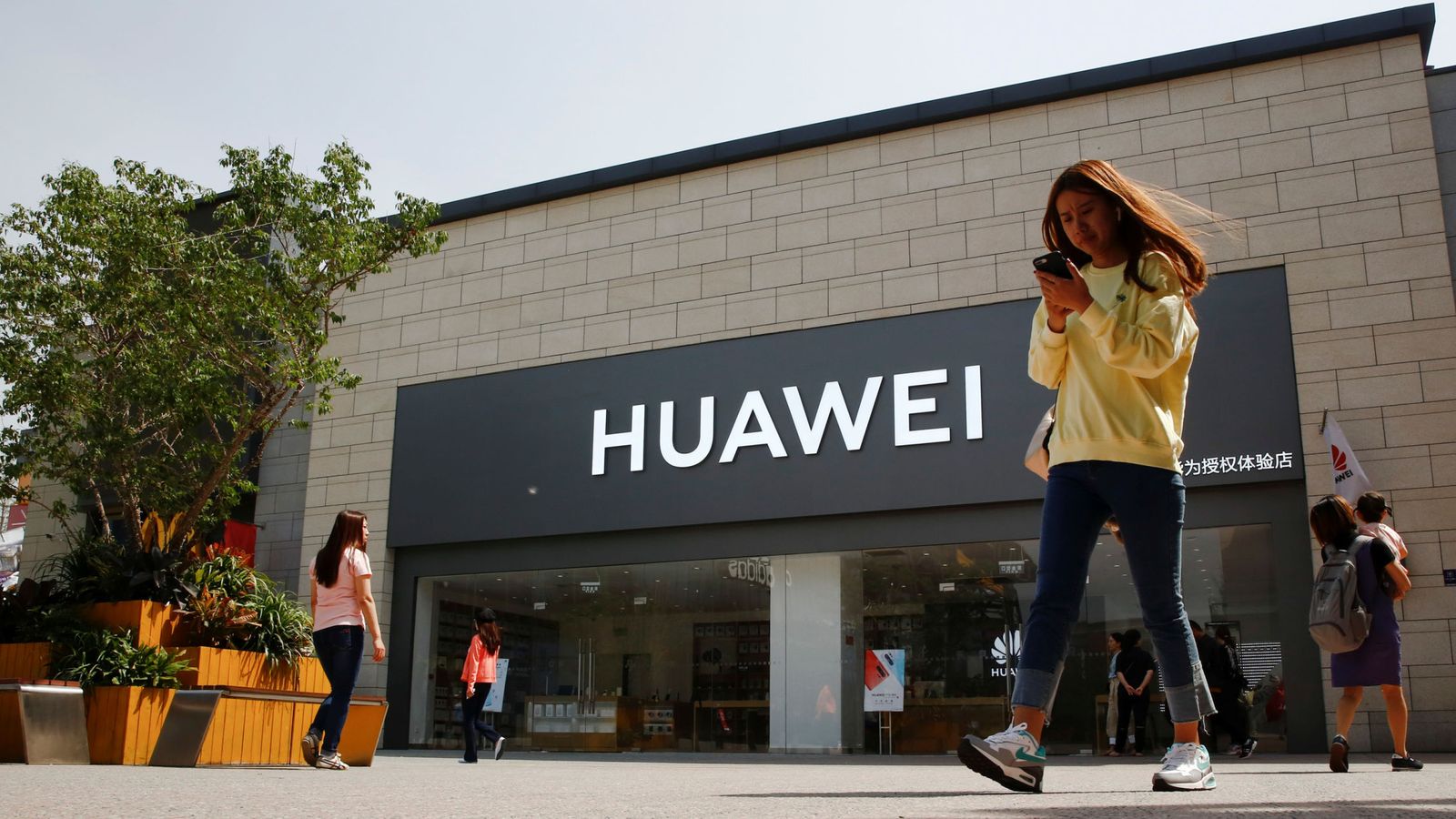 ¿Qué pasará con los celulares Huawei en México?