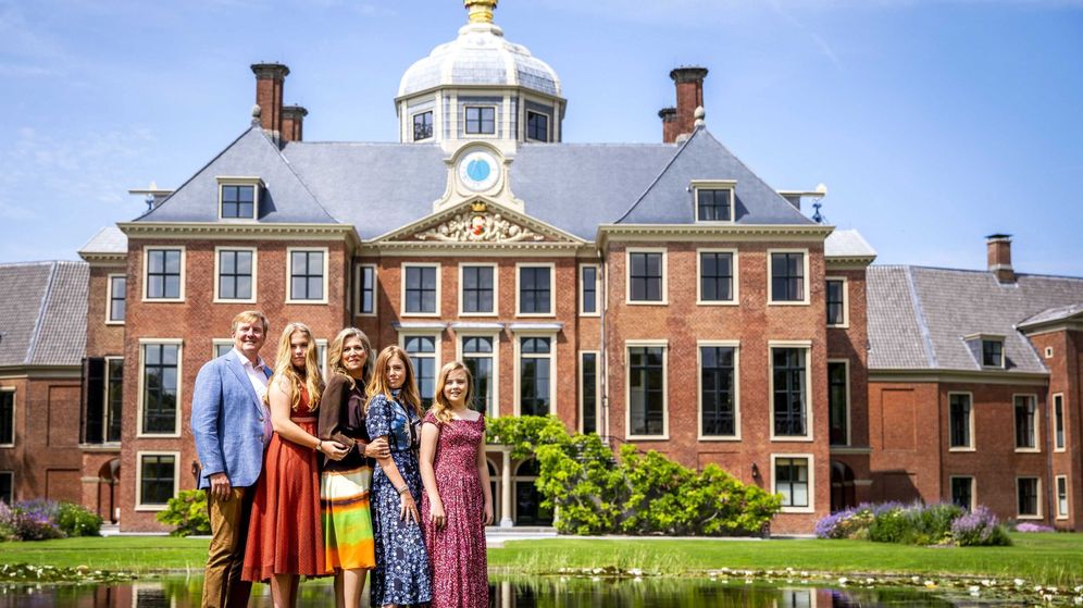 Foto: La familia real holandesa, en Huis ten Bosch. (EFE)