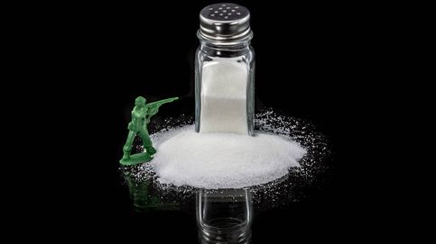 ¿Tomar menos sal te hace vivir más? Ni la ciencia se pone de acuerdo