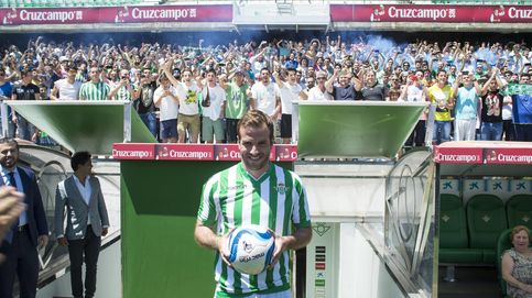 La presentación de Van der Vaart con el Real Betis