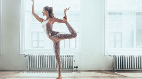 Los accesorios imprescindibles para practicar yoga como Gisele Bündchen