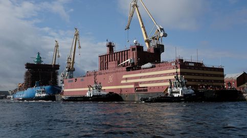 Así es el primer y gigantesco buque nuclear ruso