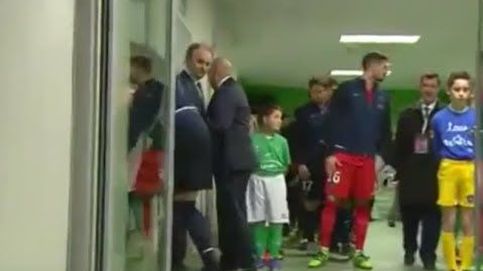 Ibrahimovic es demasiado fuerte para las puertas
