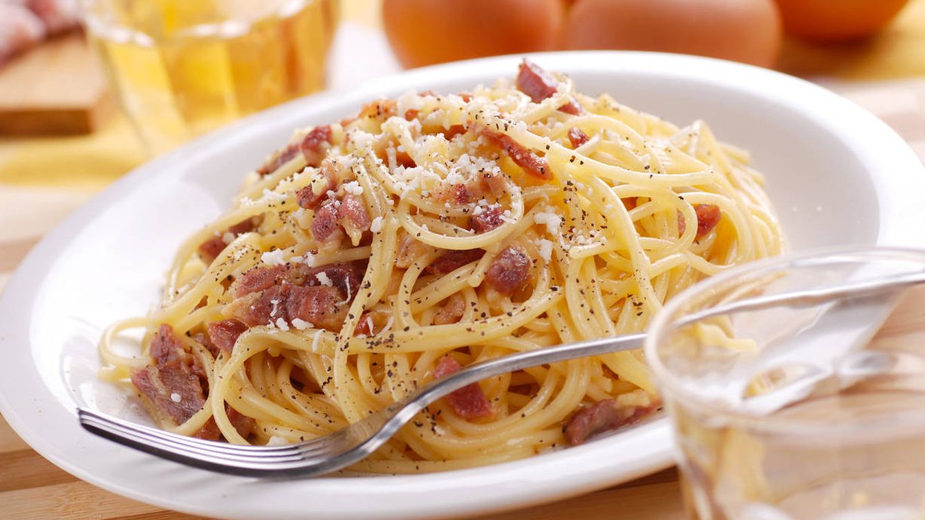 Resultado de imagen para spaghetti a la carbonara TÃPICO