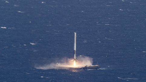 El histórico aterrizaje de SpaceX sobre el mar como nunca lo habías visto