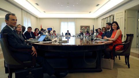 El primer Consejo de Ministros y de Ministras de Pedro Sánchez, en imágenes 