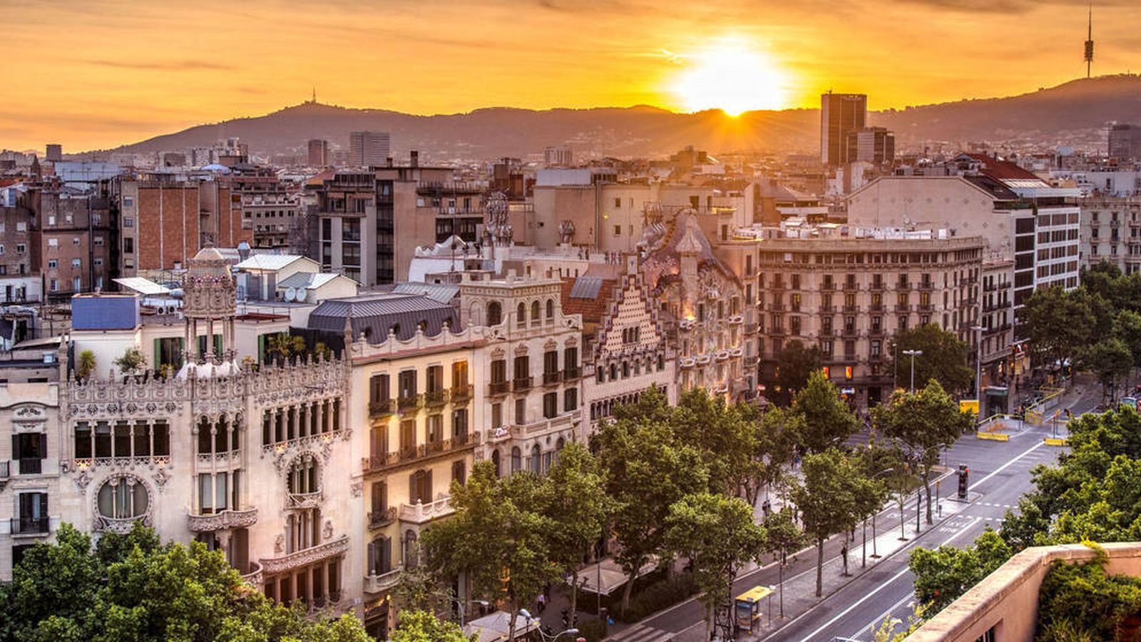 Vender casa en Barcelona en tiempos de crisis: los precios de oferta caen hasta un 12% thumbnail