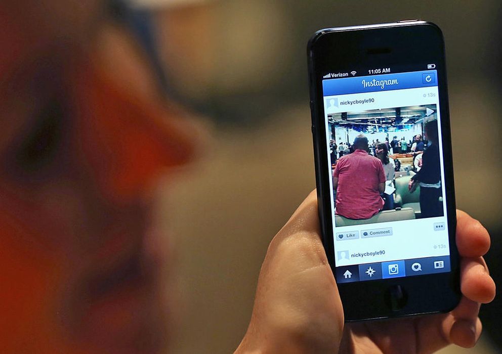 Policía puede reunir evidencia creando cuentas falsas en Instagram