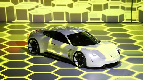 Porsche arrasa en el desfile de Fráncfort con un revolucionario superdeportivo eléctrico