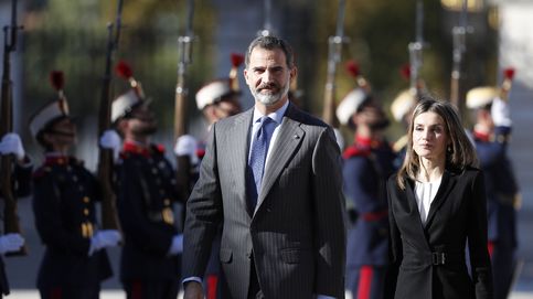 Los Reyes abren el Simposio Internacional sobre Carlos III en Aranjuez