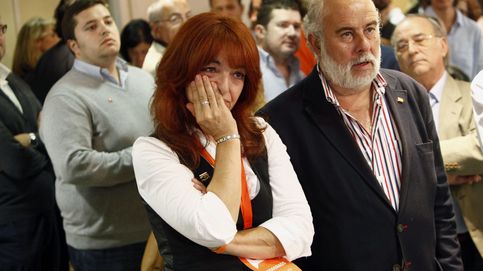 Las imágenes de las elecciones en Galicia y País Vasco: de lágrimas naranjas a sonrisas azules
