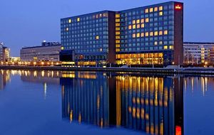 Así es el hotel en el que se alojará la reina Sofía en durante la reunión del Club Bilderberg
