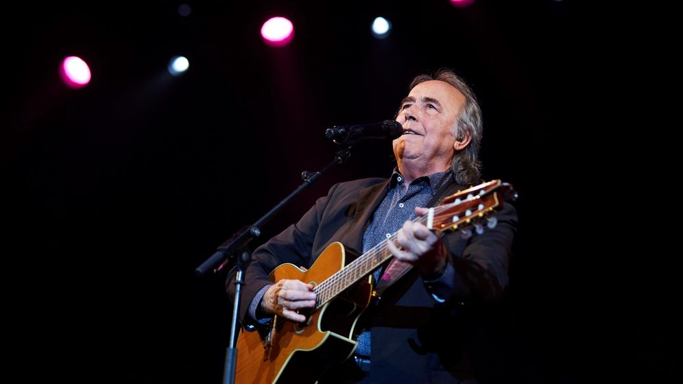 Foto: Joan Manuel Serrat en un concierto este diciembre en Barcelona. (EFE)