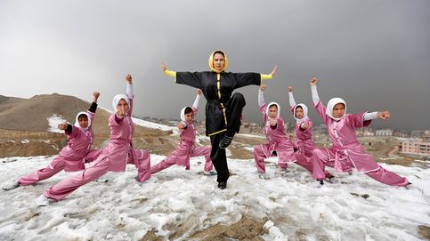 Las mujeres afganas desafían a su sociedad practicando artes marciales