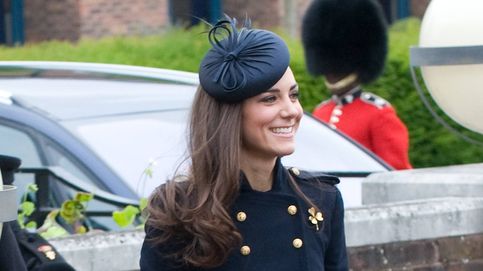 ¡Qué obsesión! Los 23 abrigos azules de Kate Middleton, uno por uno