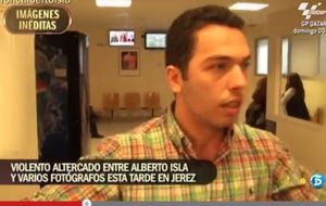 Alberto Isla, a puñetazos con la prensa
