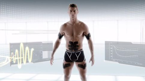 Cristiano Ronaldo presume de músculos en un anuncio de un producto fitness