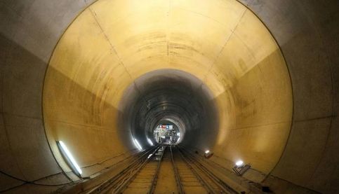 17 años de ingeniería: así se ha construido el túnel más largo y profundo del mundo