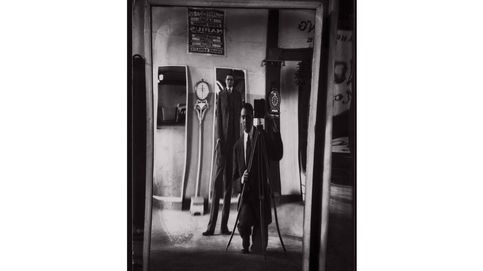 Autorretratos de fotógrafos históricos: la cámara, el yo y el espejo