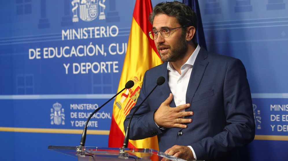 Foto: El exministro de Cultura MÃ¡xim Huerta anuncia su dimisiÃ³n. (EFE)