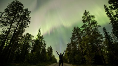 El Sena desbordado y la aurora boreal: el día en fotos 