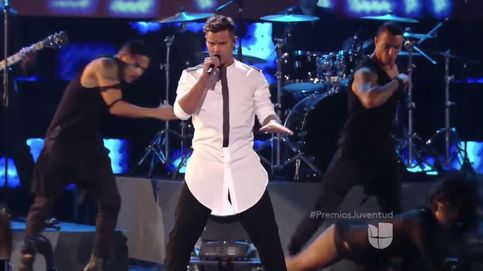 Ricky Martin sube la temperatura en los Premios Juventud 2015