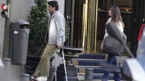 Fran Rivera abandona el hospital tras su operación de rodilla