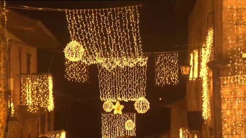 La Navidad ilumina como nunca la localidad de Puebla de Sanabria