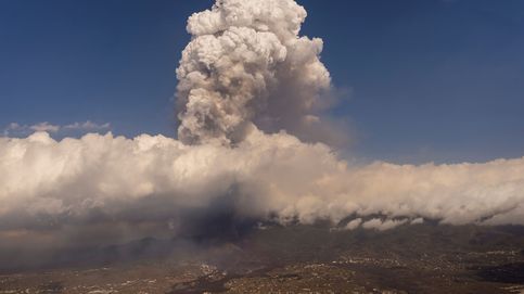 La Palma cubierta tras la continua erupción y preparación de un finde de motor: el día en fotos