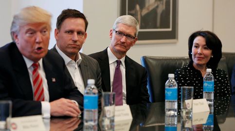 Caras largas y miradas perdidas: así fue la reunión entre Trump y la élite de Silicon Valley