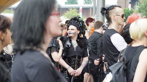 Los góticos se visten de gala para el Amphi Festival